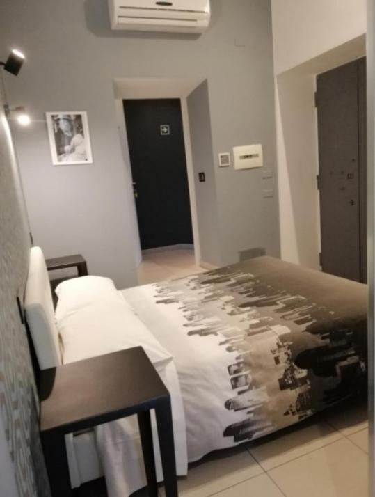 Merulana 139 Suites Rome Exterior photo